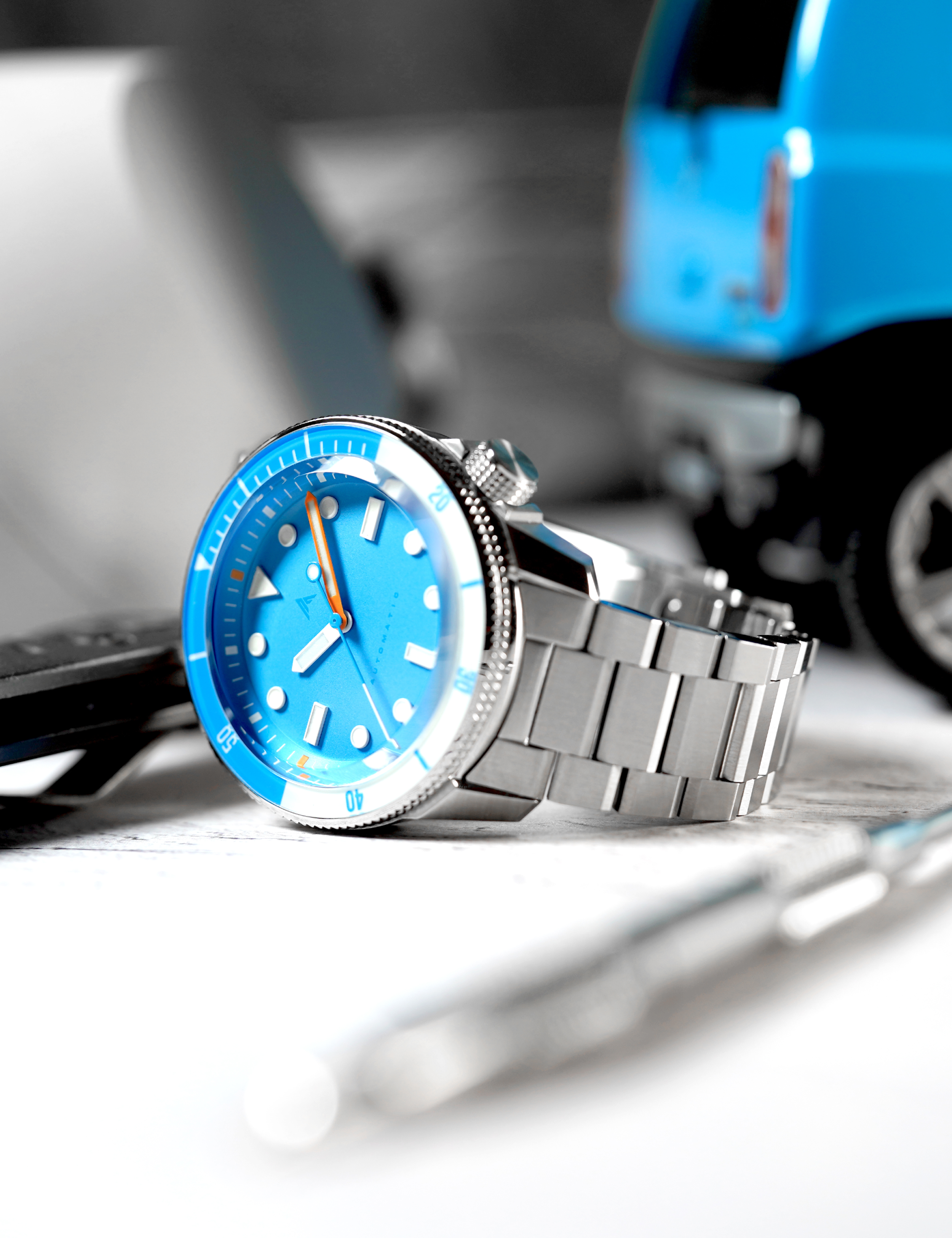 SHIRAHAMA 2 PRE-ORDER: ULTRA BLUE with BRACELET
