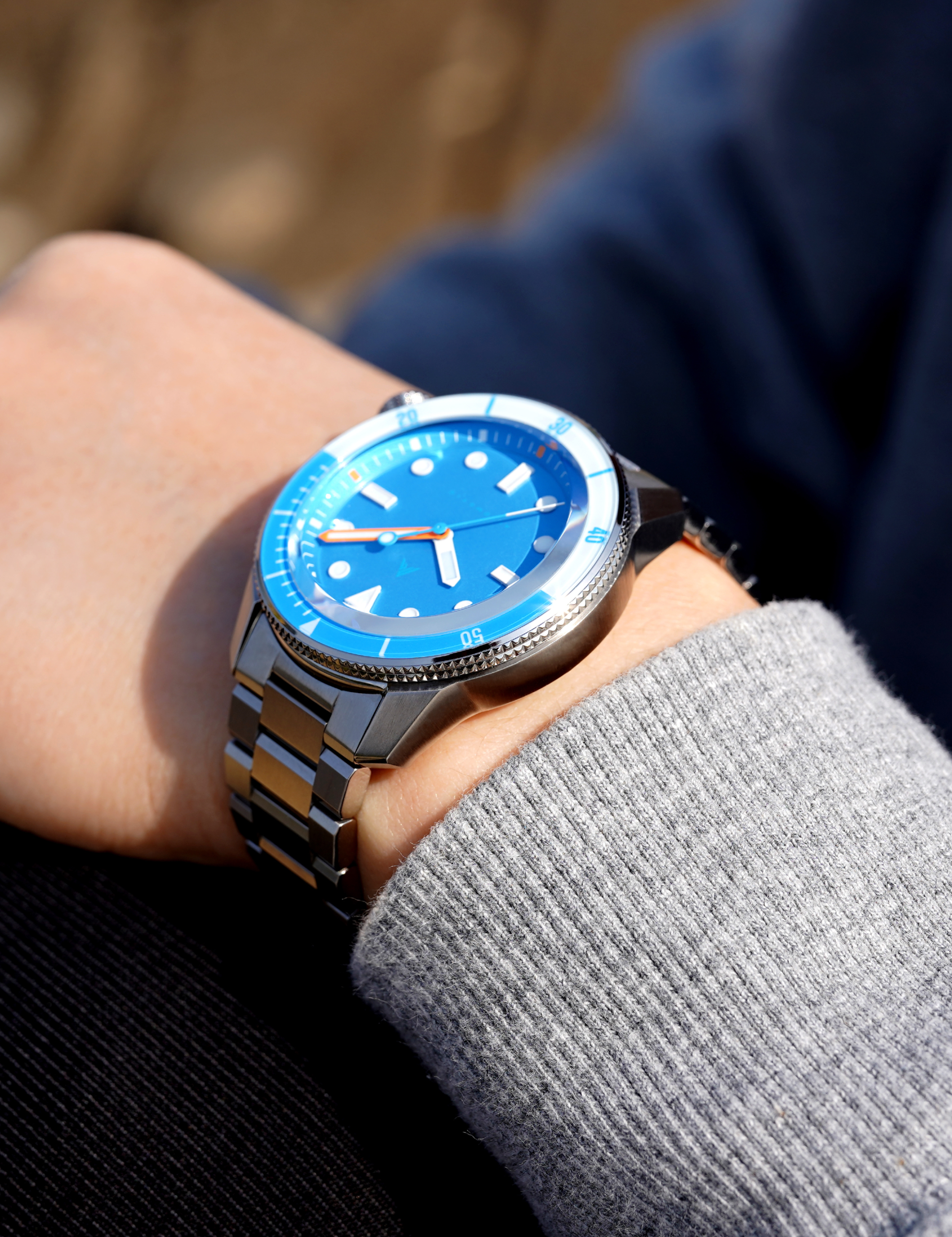 SHIRAHAMA 2 PRE-ORDER: ULTRA BLUE with BRACELET