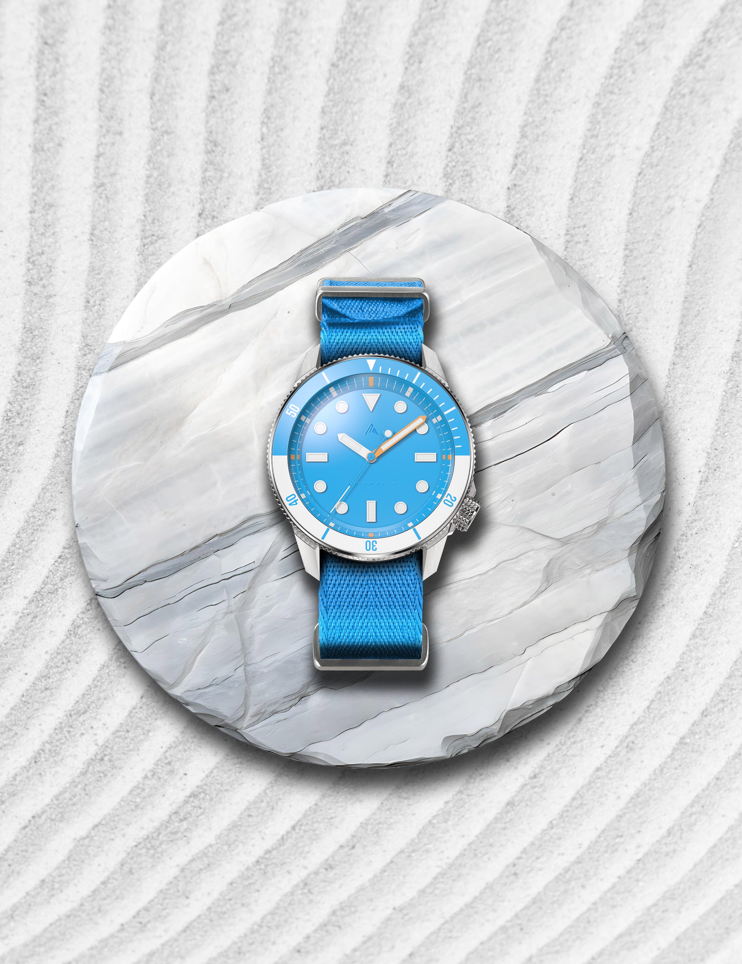 EXCLUSIVE / 20MM SINGLE-PIECE NYLON STRAP ULTRA BLUE PRE-ORDER